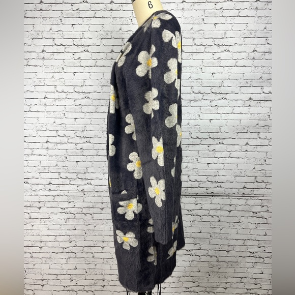 Simply Southern | NWOT fuzzy dusty blue, daisies long cardigan, size L - Picture 5 of 11